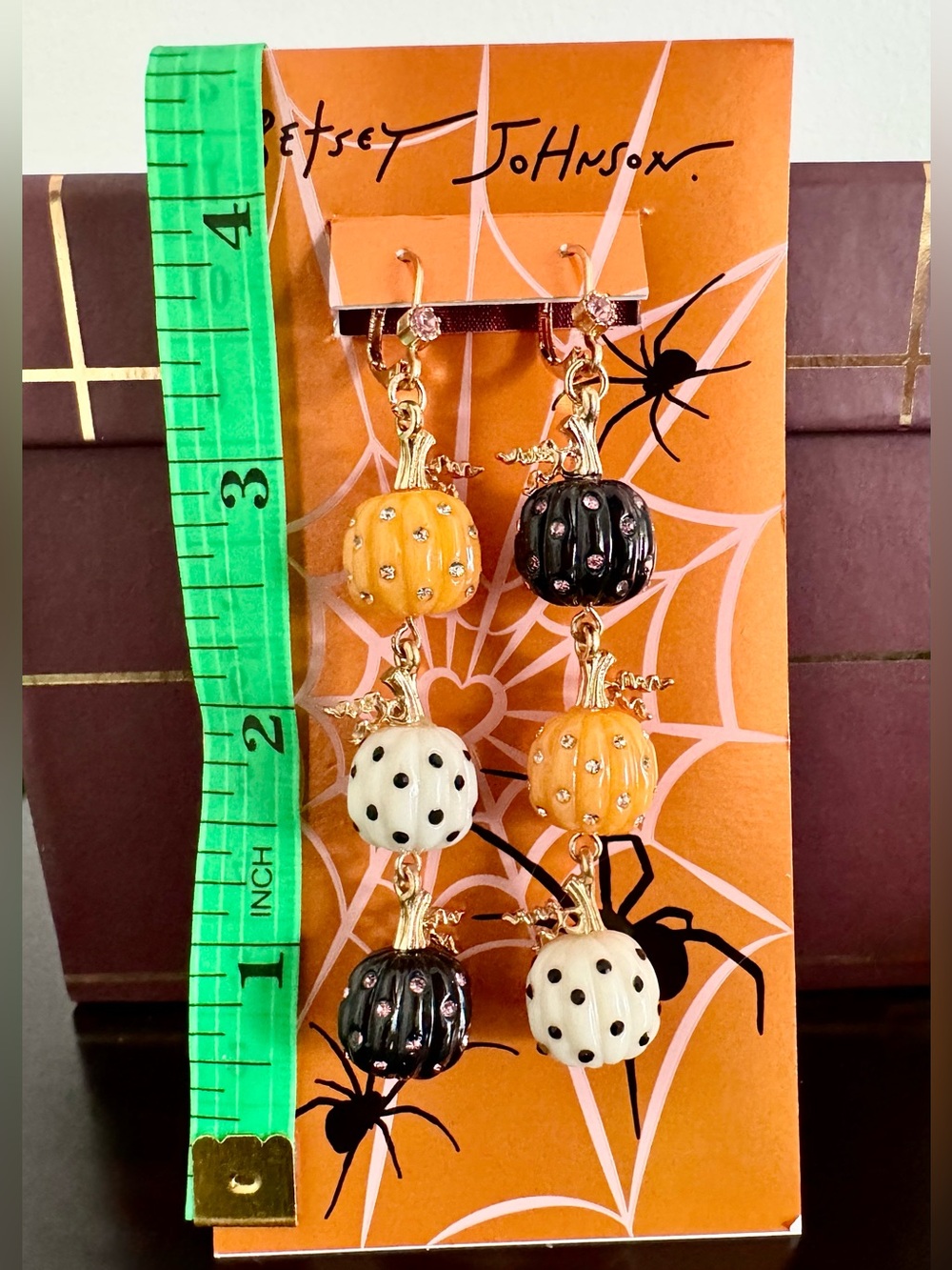 NWT Betsey Johnson Pretty Spooky Pumpkin Linear Drop Mismatched Earrings